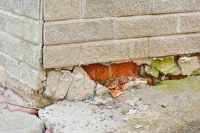10 Warning Signs Your House Has a Foundation Problem