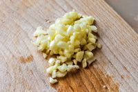 Chefs Swear By This Salt Trick for Mincing Garlic